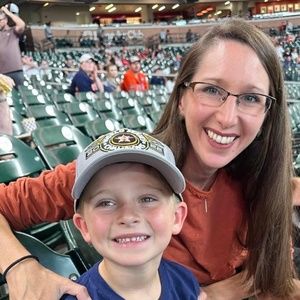 Meet your Posher, Sara